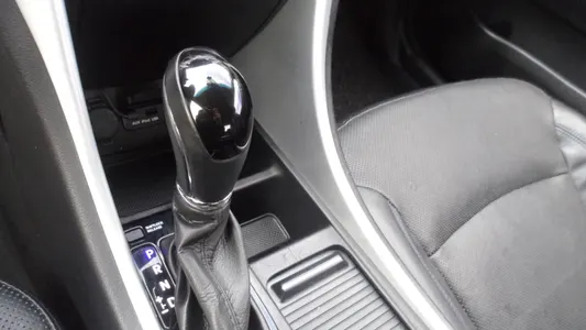 Hyundai 쏘나타 하이브리드 2.0 2012 9