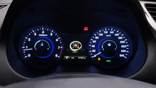 Hyundai Grandeur HG HG300 2012 8