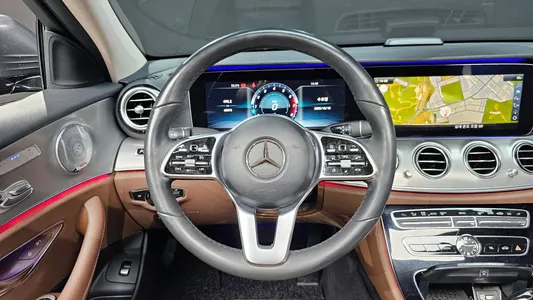 Mercedes-Benz E-Class W213 E300 AMG Line 2019 13
