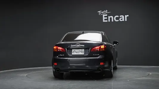 Lexus IS250 2.5 2008 4