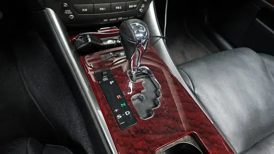 Lexus IS250 2.5 2008 9