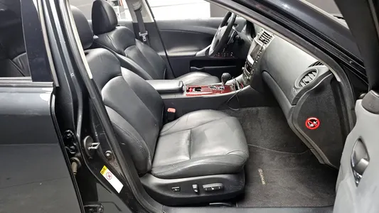 Lexus IS250 2.5 2008 10