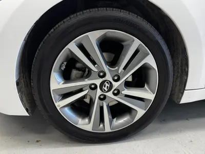 Hyundai AD 1.6 GDI 2018 5
