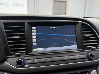 Hyundai AD 1.6 GDI 2018 13