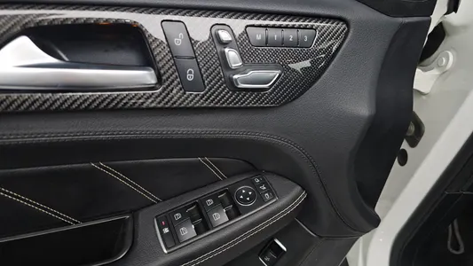Mercedes-Benz GLE-Class W166 AMG GLE63 4MATIC 2016 13