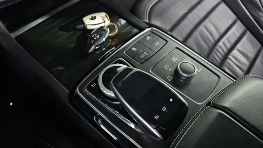 Mercedes-Benz GLE-Class W166 AMG GLE63 4MATIC 2016 17
