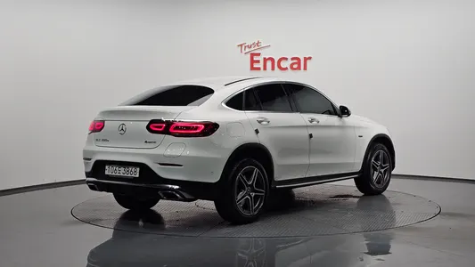 Mercedes-Benz GLC-Class X253 GLC300e 4MATIC 2021