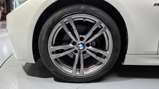 BMW 3 Series (F30) 320d M 2015 5