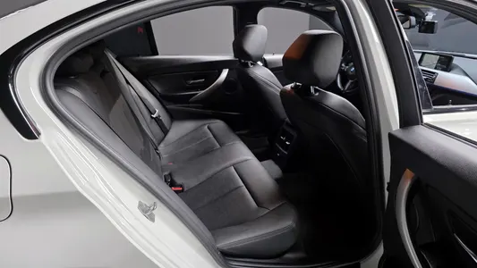 BMW 3 Series (F30) 320d M 2015 12
