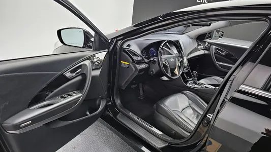 Hyundai Grandeur HG HG330 2013 11