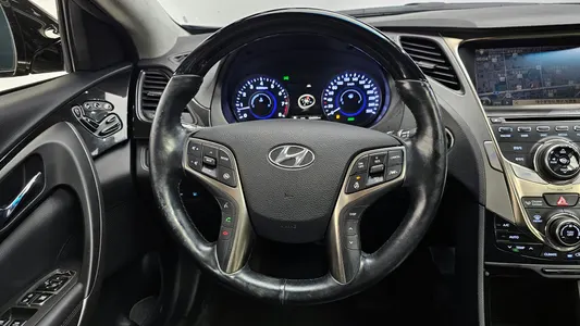 Hyundai Grandeur HG HG330 2013 13