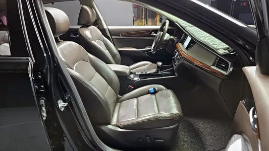 Kia K7 2.2 2016 10