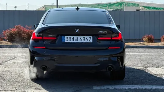 BMW 3 Series (G20) 320i M 2020 4