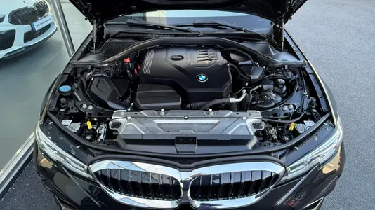 BMW 3 Series (G20) 320i M 2020 6
