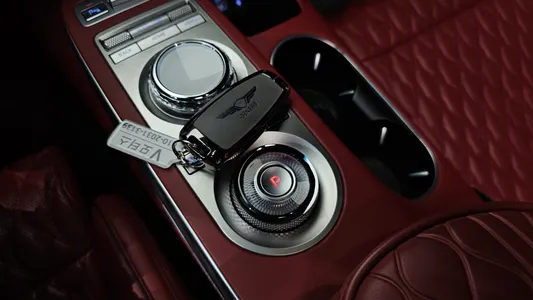 Genesis GV70 2.5T AWD 2021 9