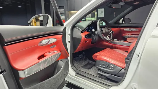Genesis GV70 2.5T AWD 2021 11