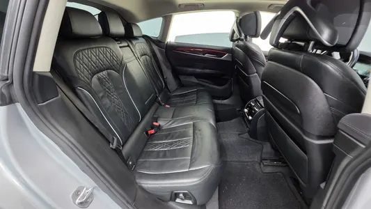 BMW 6 Series GT (G32) 620d 2019 19