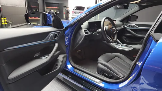 BMW i4 eDrive40 M 2025 10