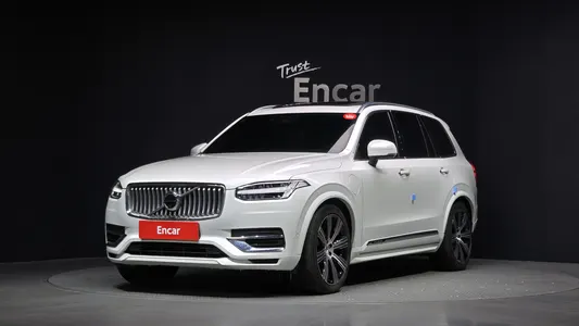 Volvo XC90 2 T8 2022
