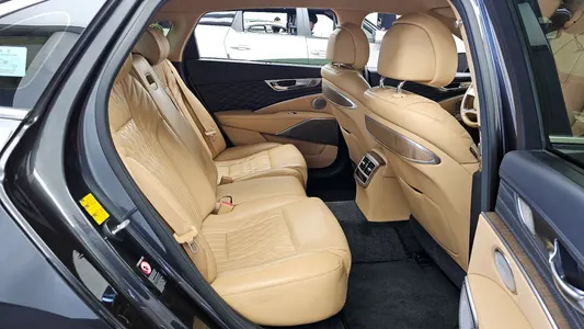 Kia K9 2 3.8 GDI AWD 2022 12
