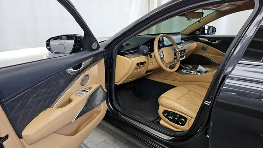 Kia K9 2 3.8 GDI AWD 2022 10