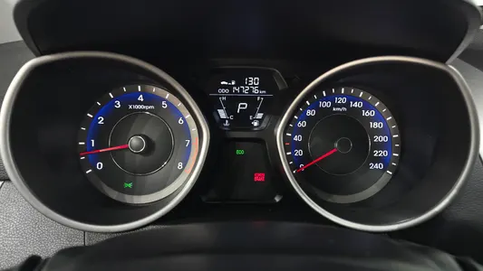 Hyundai MD M16 GDI 2010 8