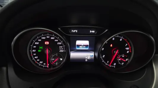 Mercedes-Benz CLA-Class C117 CLA220 AMG Line 2018 8