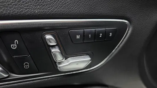 Mercedes-Benz CLA-Class C117 CLA220 AMG Line 2018 16