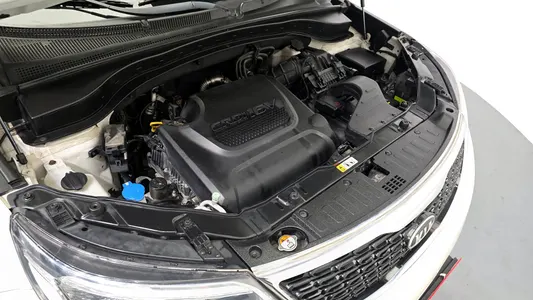 Kia R 2.0 2WD 2012 6
