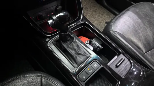 Kia R 2.0 2WD 2012 9