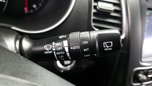 Kia R 2.0 2WD 2012 18