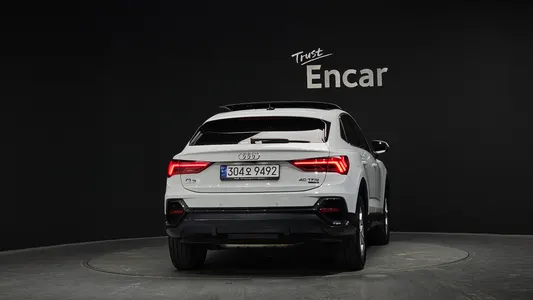 Audi Q3 (F3) 40 TFSI 2024 4