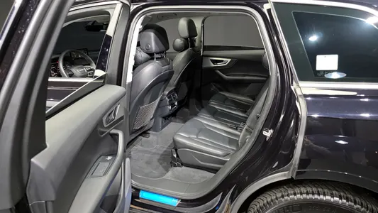 Audi Q7 (4M) 45 TFSI 2019 11