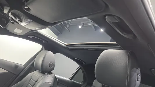 Mercedes-Benz E-Class W213 E250 2021 18