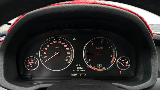 BMW X3 (F25) xDrive 20d 2011 8