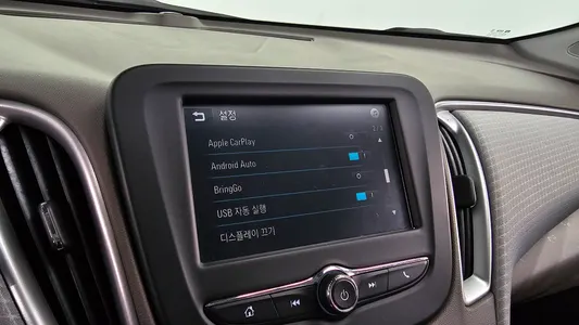 Chevrolet 말리부 1.5 LS 2017 16