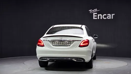 Mercedes-Benz C-Class W205 C200 2019 4