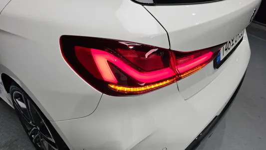 BMW 1 Series (F40) 120i M 2022 23