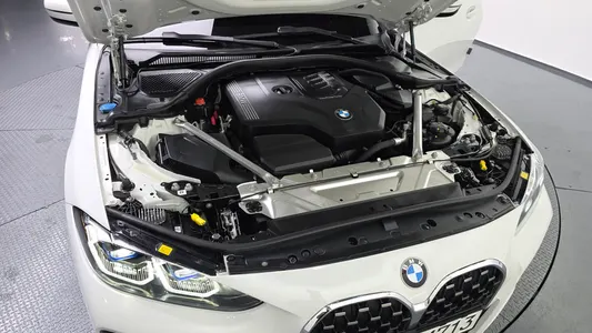 BMW 4 Series (G22) 420i M 2022 6
