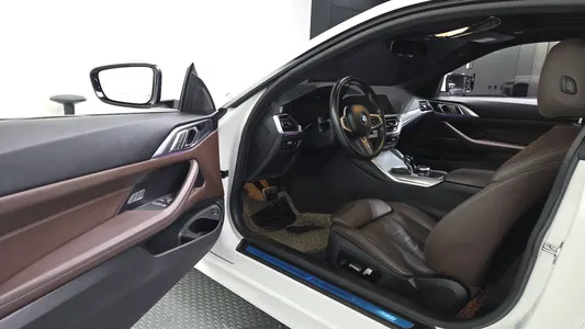 BMW 4 Series (G22) 420i M 2022 10