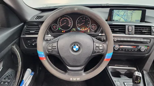 BMW 3 Series GT (F34) GT 320d 2015 12