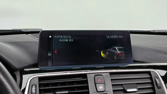 BMW 3 Series (F30) 320d 2018 29