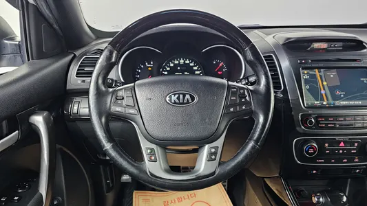 Kia R 2.0 2WD 2014 14
