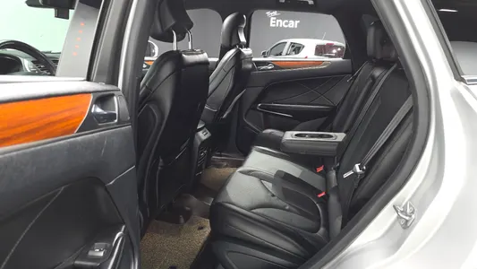 Lincoln MKC 2.0 AWD 2018 12
