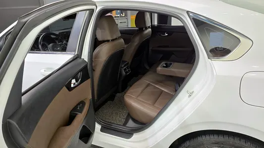 Kia K3 2019 11