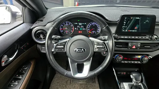 Kia K3 2019 13