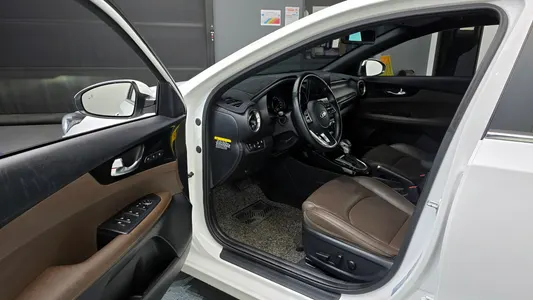 Kia K3 2019 10