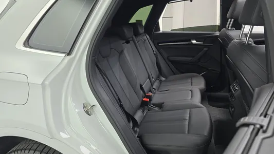 Audi Q5 (FY) 45 TFSI 2021 11