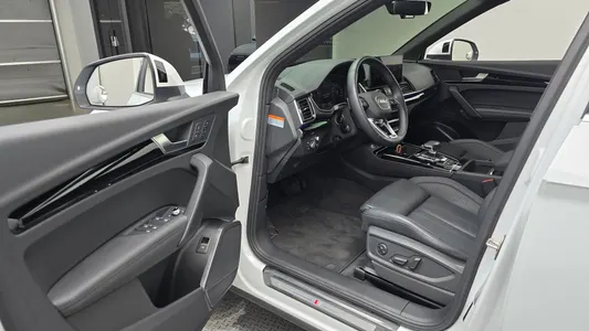 Audi Q5 (FY) 45 TFSI 2021 10