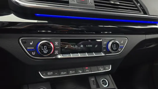 Audi Q5 (FY) 45 TFSI 2021 17